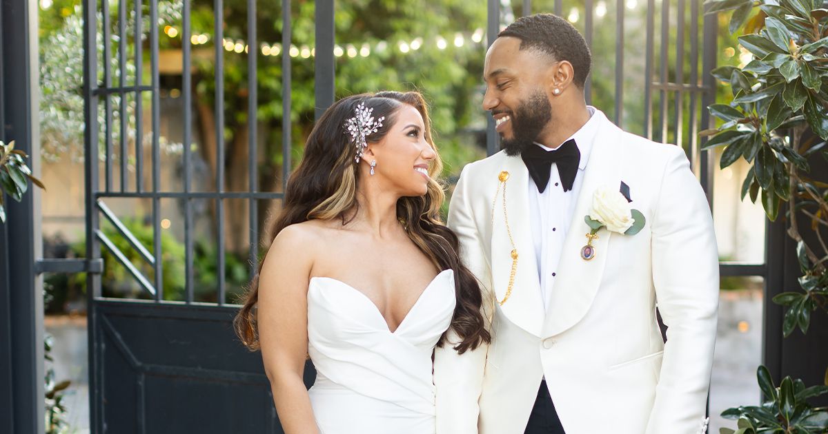 Un mariage personnalisé en Alabama avec des odes sentimentales aux proches