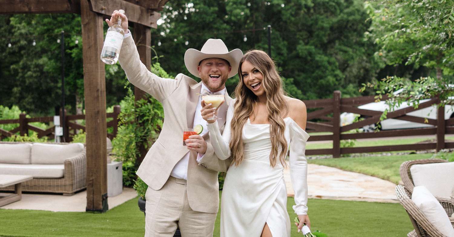 12 idées d'affichage de nourriture et de boissons pour un mariage au-delà de la tour de champagne
