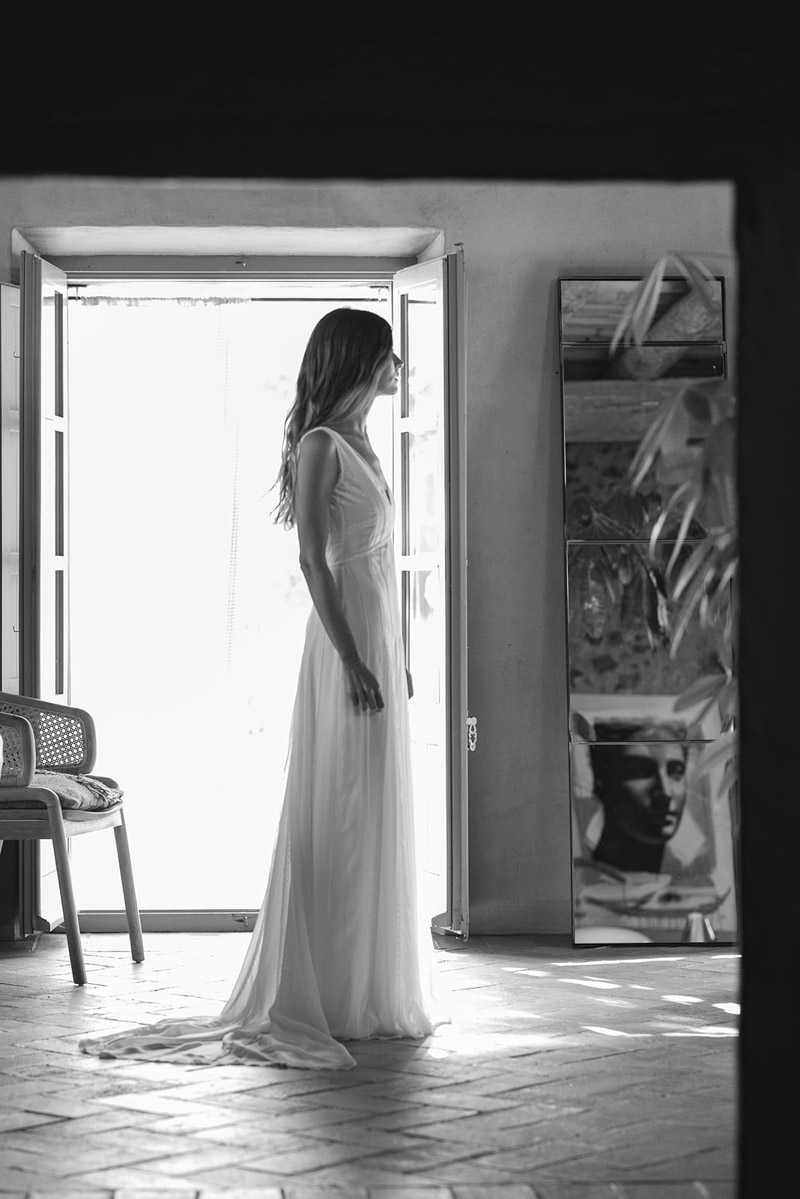 mariage emporda robe de mariée marta marti costa brava blog de mariage confettis complets