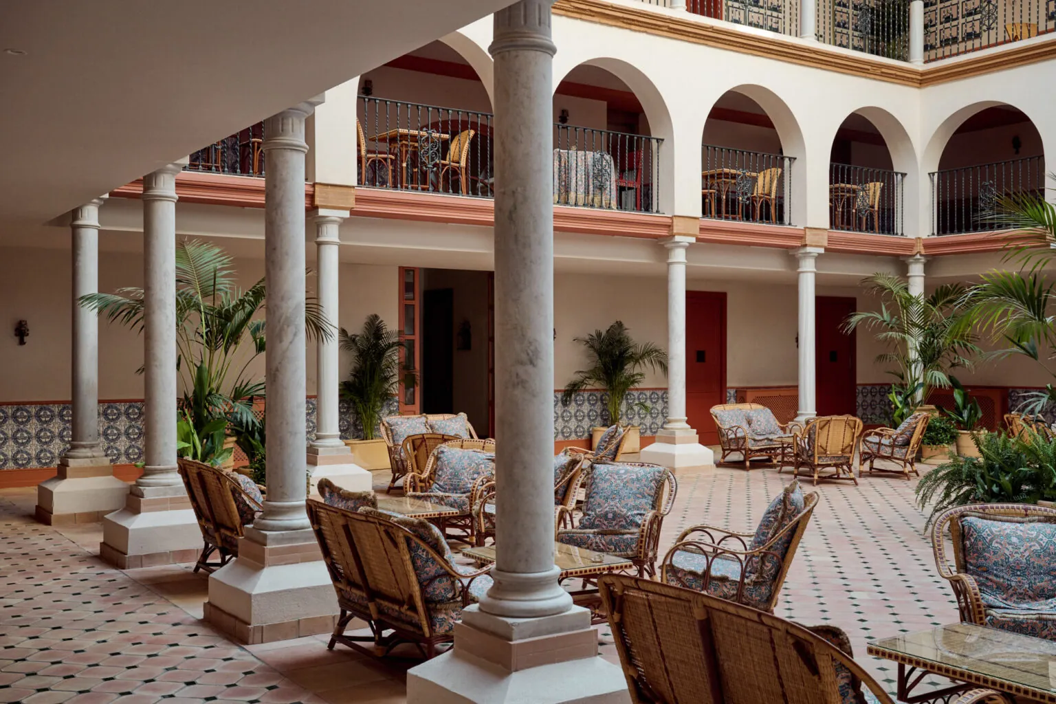 Cristine Bedfor Hôtel Mahon Séville