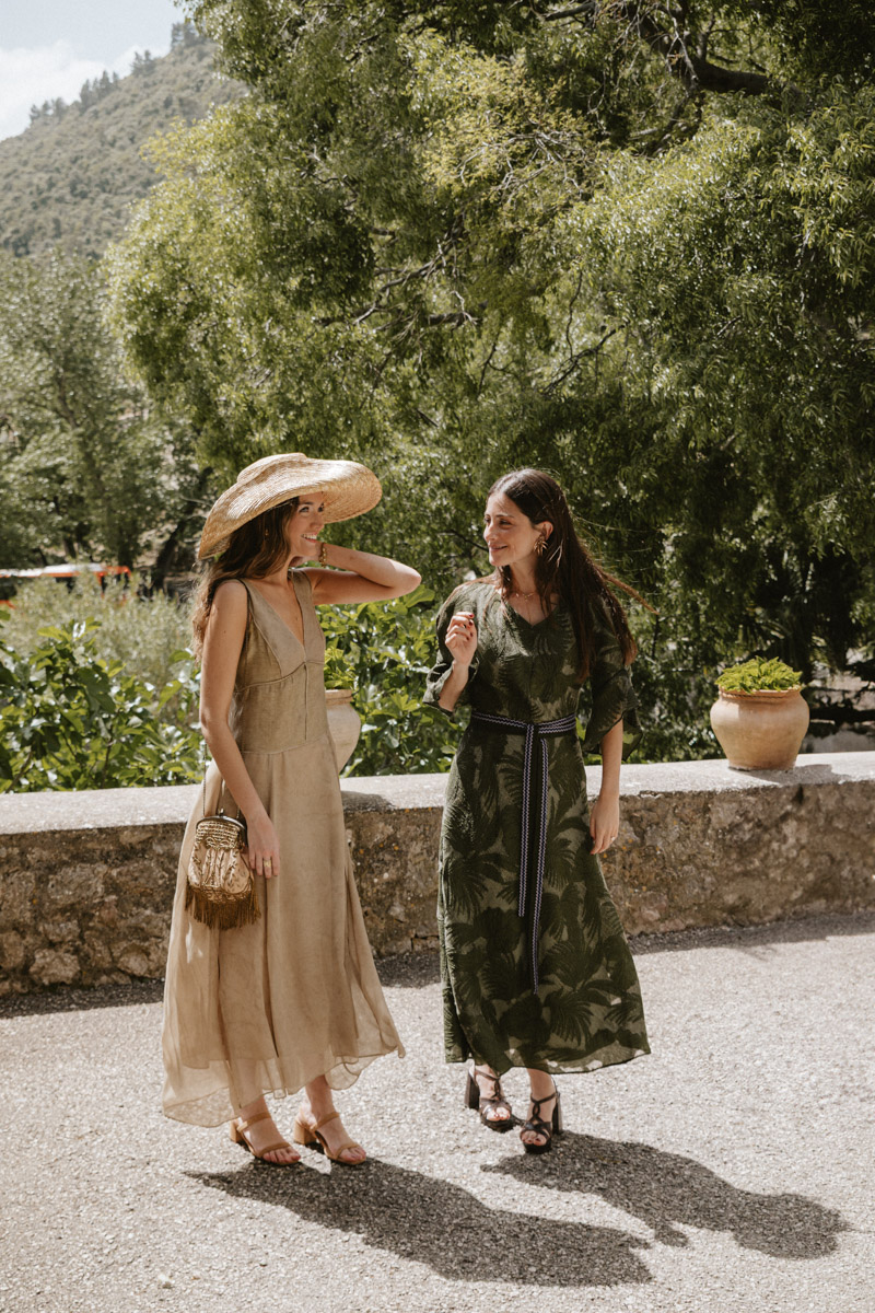 robe de mariée santa eugenia atelier mariage majorque chapeau cordobes blog de mariage mariages complets confettis