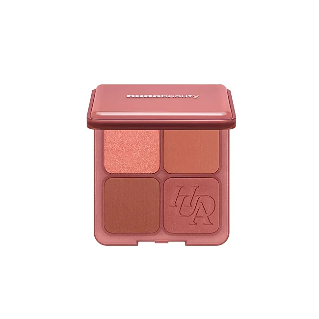 Blush Filter Blurring Blushlighters Palette par Huda Beauty.