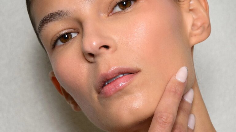 Comment retrouver des ongles sains après avoir enchaîné les manucures semi-permanentes