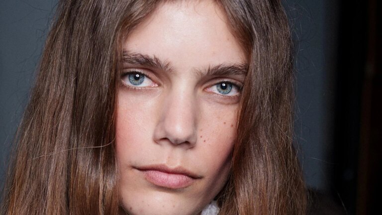 Mon coiffeur m'a recommandé ces protections thermiques : « Ce sont les seules qui protègent vraiment »