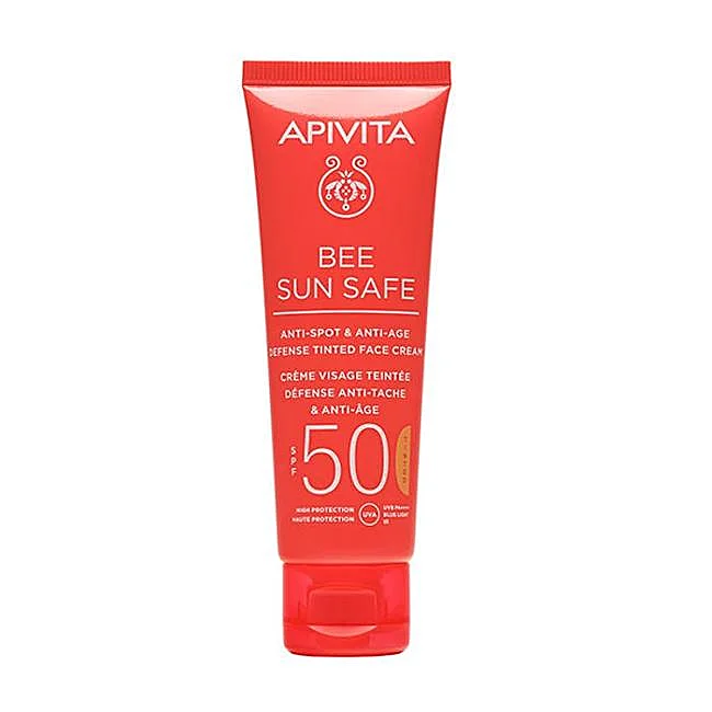 Crème teintée Apivita Bee Sun Safe SPF50.