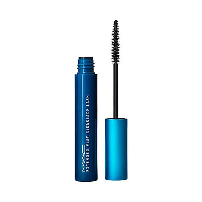 Mascara pour cils Gigablack Extended Play de MAC.