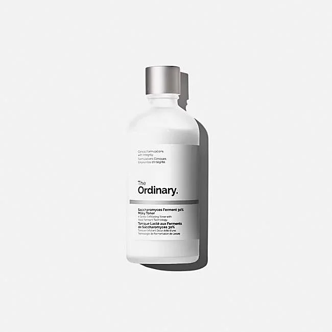 Saccharomyces Ferment 30% Toner laiteux par The Ordinary.