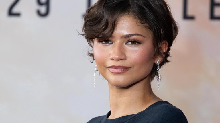 Les cheveux courts peuvent aussi être élégants et féminins : Zendaya et d'autres célébrités qui l'ont prouvé