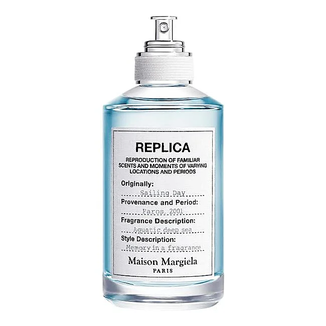 Journée de navigation par Maison Margiela Replica.