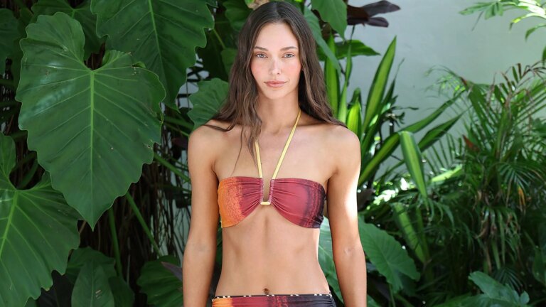 Comment cacher les marques de maillot de bain sans bronzer davantage