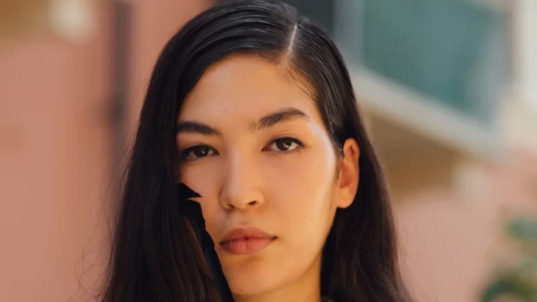 Sensorialité cosmétique vs minimalisme. Quelles sont les principales différences ?