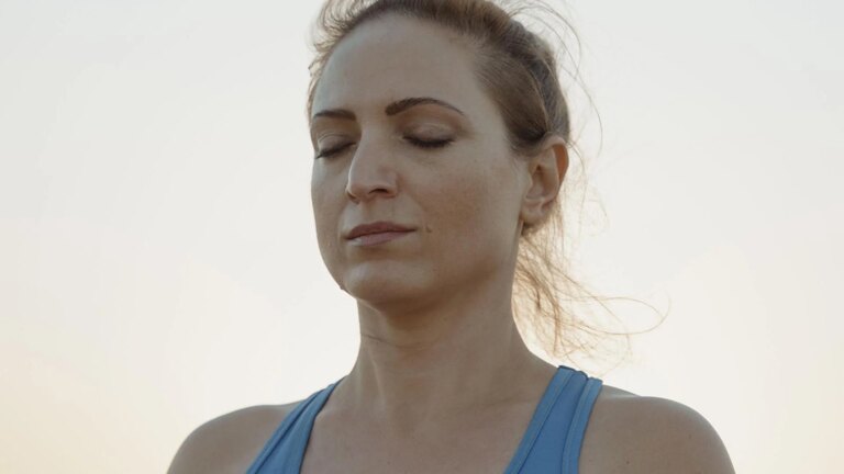 Deux experts expliquent ce qui se cache derrière la tendance des patchs anti-stress