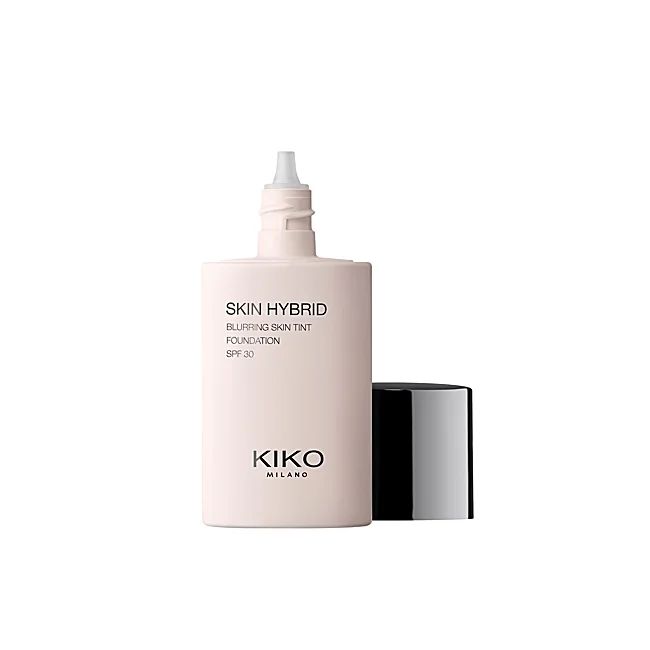 Fond de teint teinté flou hybride Skin de KIKO Milano.