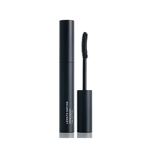 Mascara tubulaire définissant la longueur par RevitaLash.