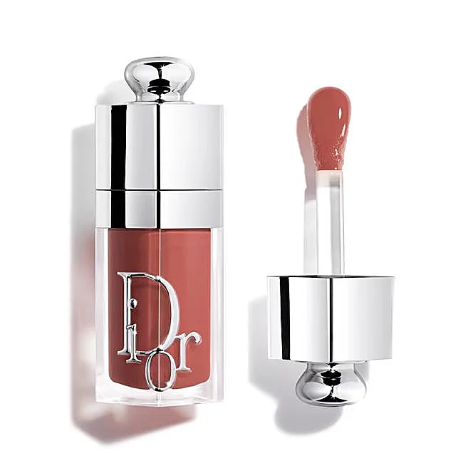 Huile Dior Addict Lip Glow dans la teinte 081 Latte