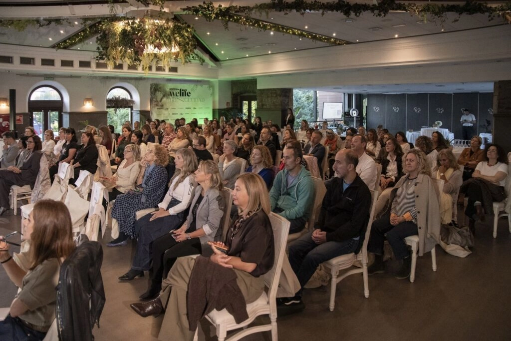 Auditorium complet ASISA WeLife Longevity Gijón