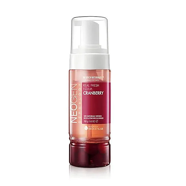 Nettoyant pour le visage à la canneberge Real Fresh Foam de Neogen Dermalogy